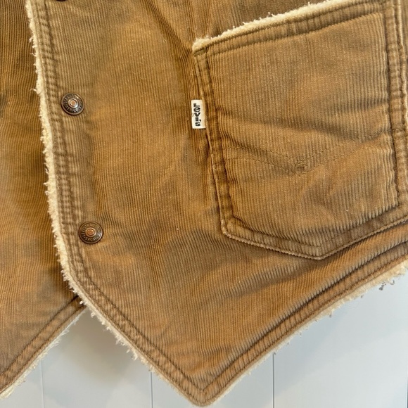 Vintage Levi’s Corduroy and Sherpa Vest Medium - Picture 4 of 11